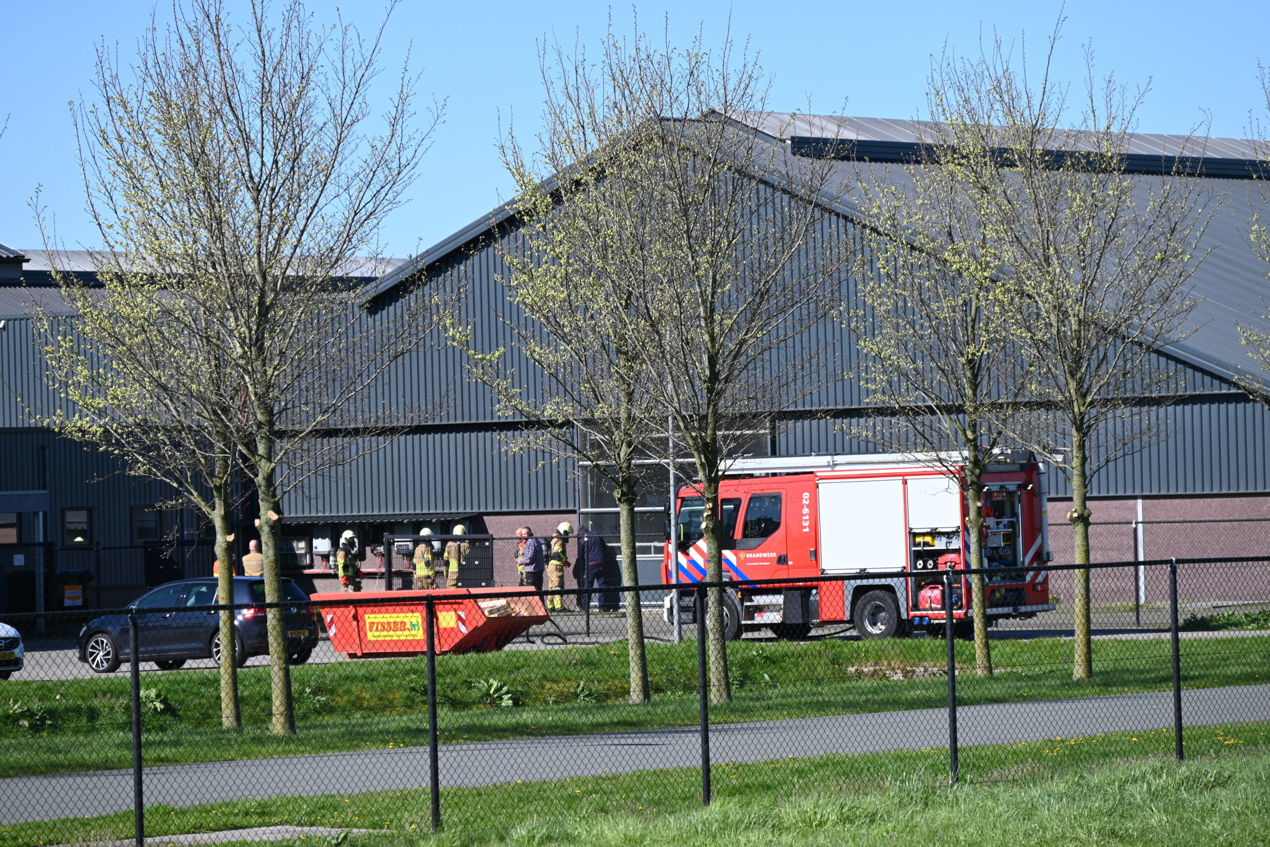 Brand in schakelkast bij zonnepaneleninstallatie in Wirdum