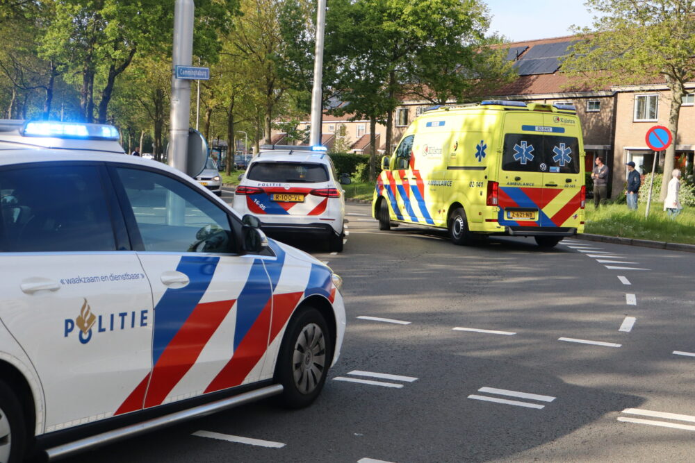 Kind gewond na aanrijding met auto in Leeuwarden
