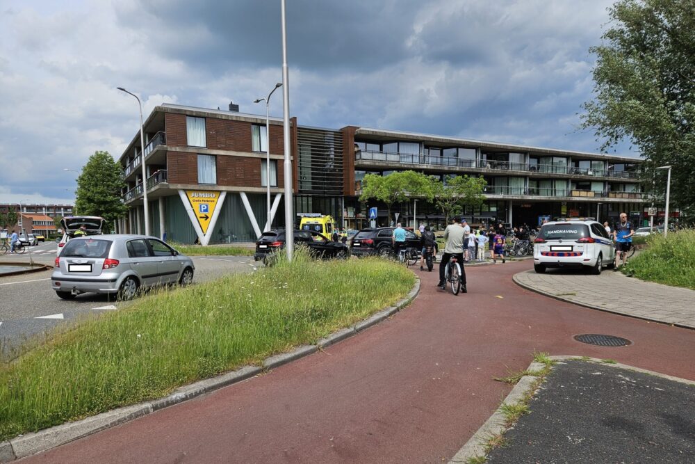 Fietser aangereden op Johannes Kolfplein in Leeuwarden