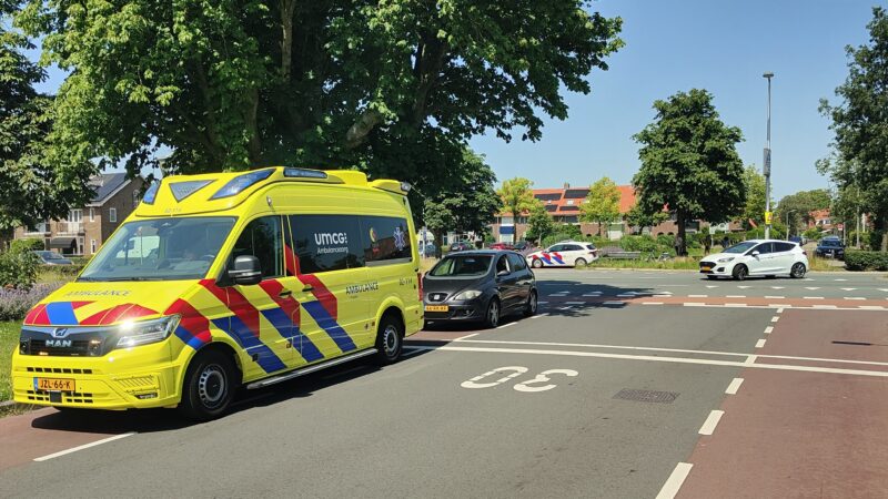 Voetganger aangereden bij kruising Van Miereveltplantsoen en Julianalaan in Leeuwarden