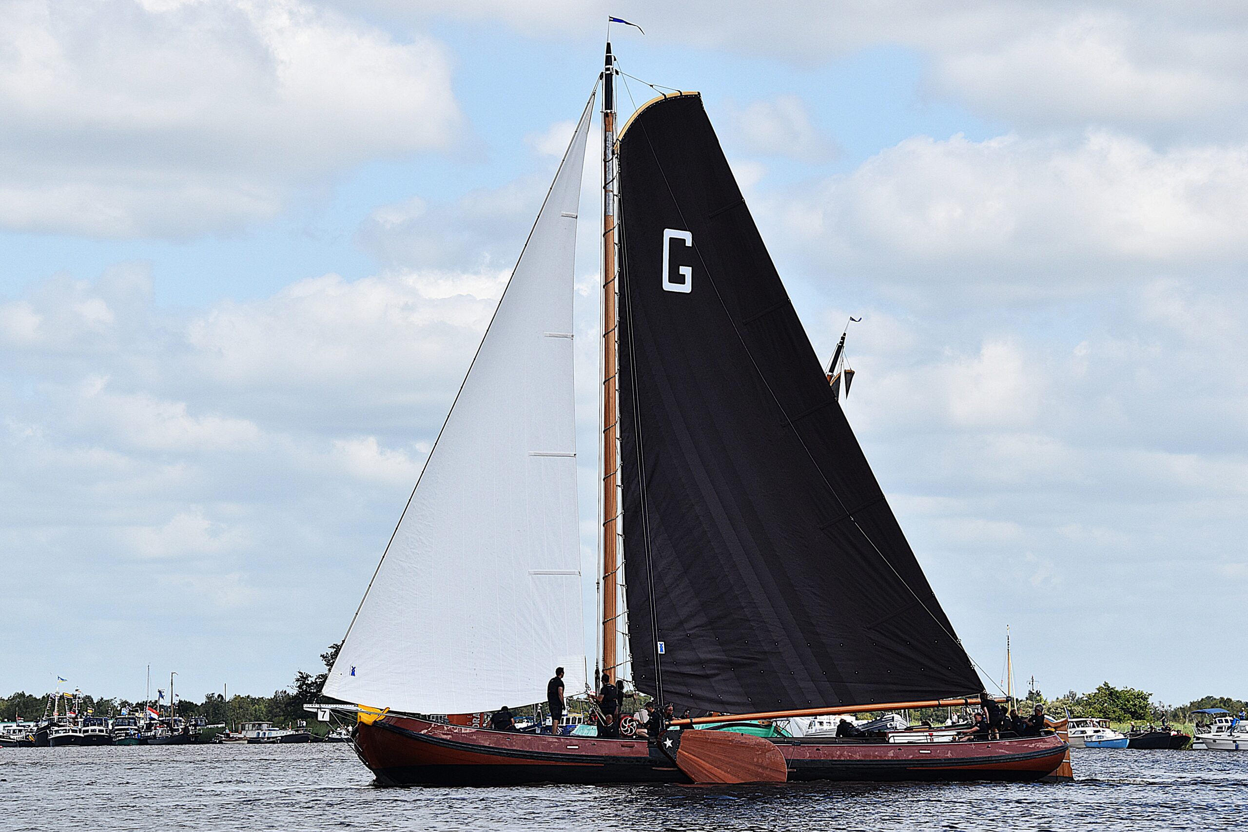Skûtsje Grou met vijfde plaats op Lemmer kampioen SKS 2026