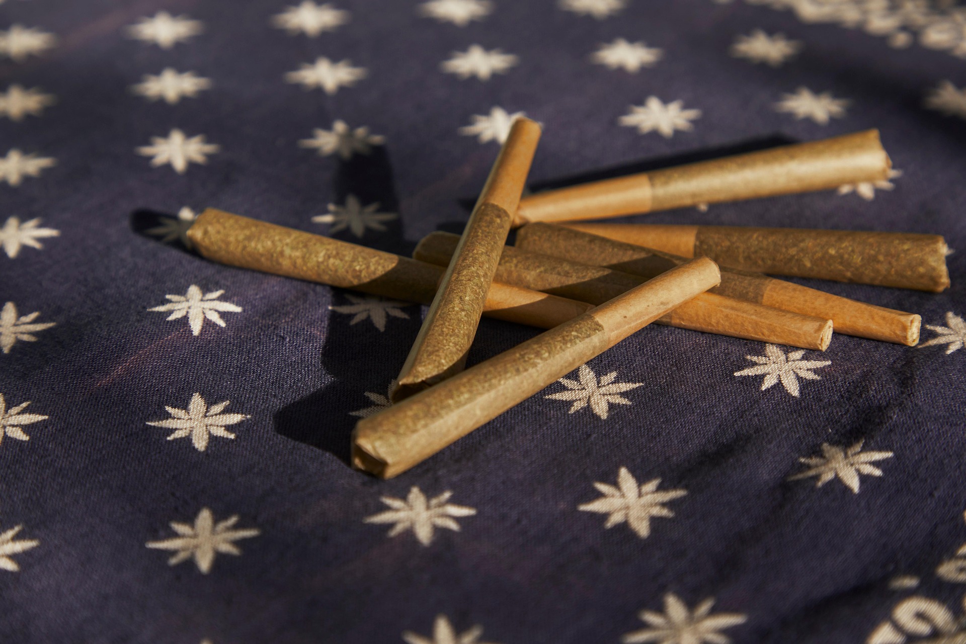 Woning gesloten vanwege drugs: ruim 7.500 joints gevonden
