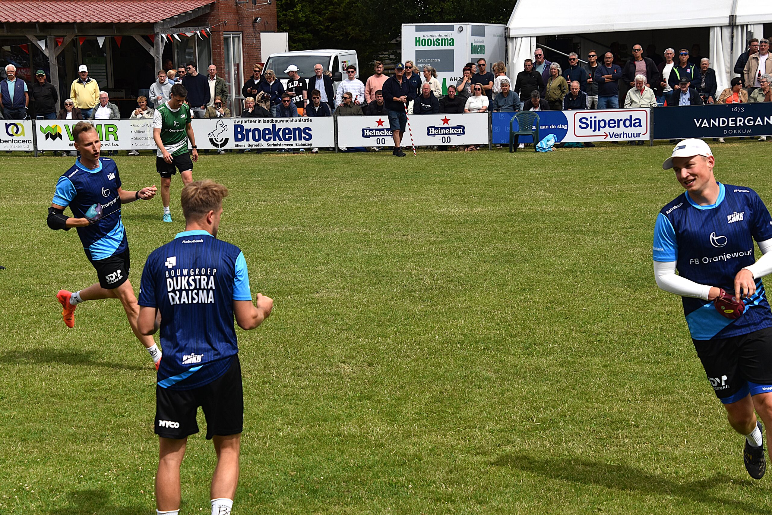 Top trio van Zwieten balanceert op dun koord