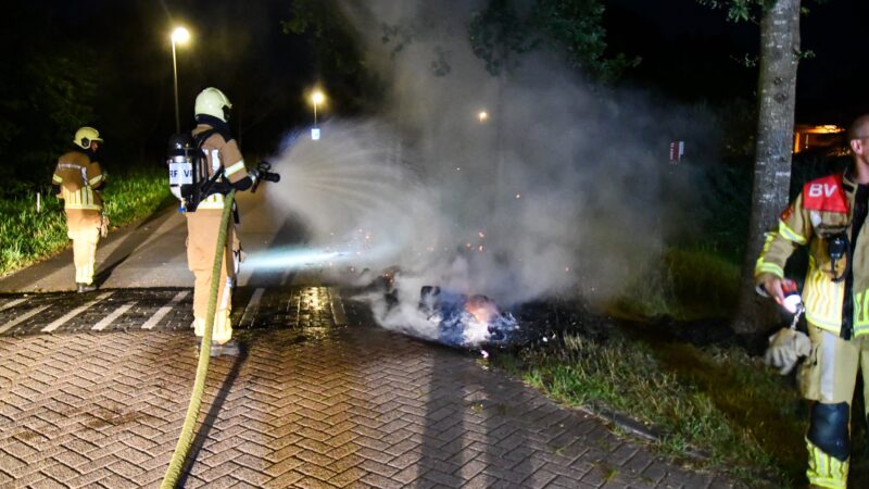 Vier kliko’s in brand gestoken aan Havanklaan in Leeuwarden