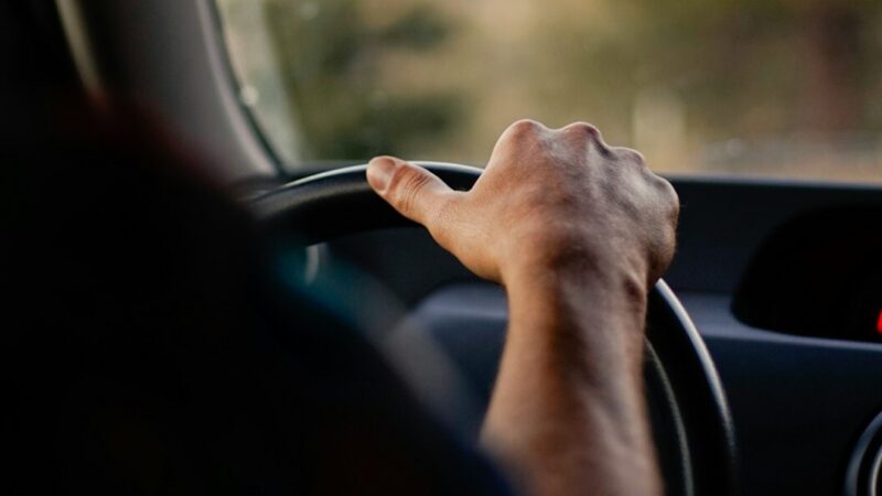 Een auto per maand betalen kan op verschillende manieren