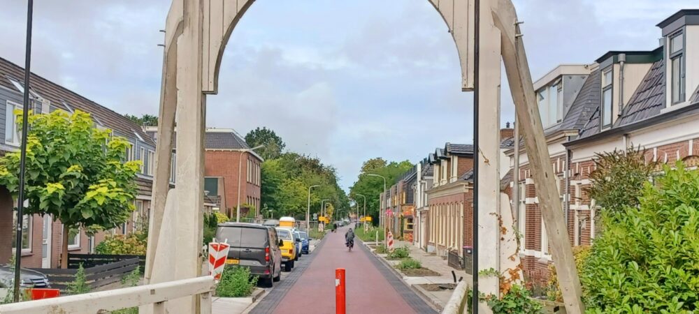 Fietsstraat Huizumerlaan is klaar