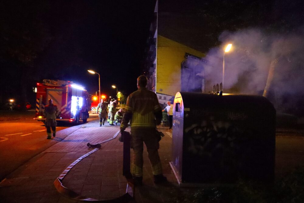 Containerbrand aan de Archipelweg in Leeuwarden
