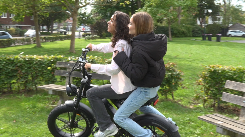 VIDEO: Geen fatbikeverbod in Leeuwarden: Vosseparkwijk kampt wel met overlast