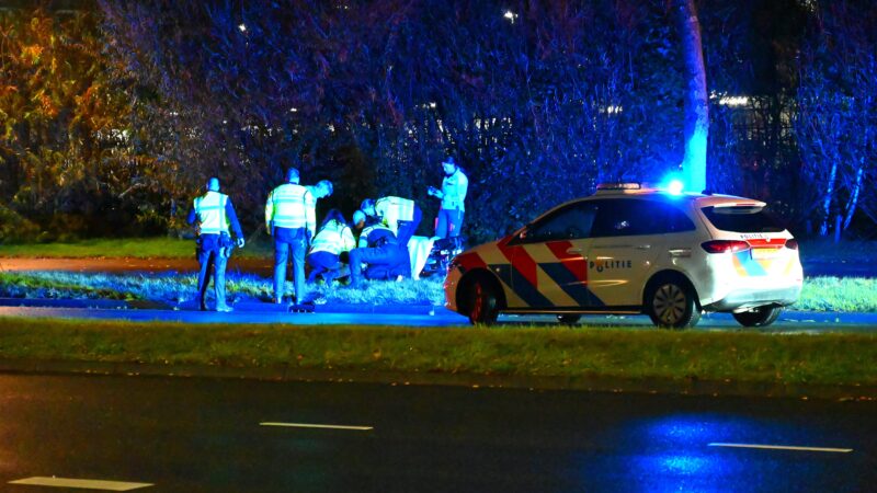 Persoon aangereden door vrachtwagen op Aldlânsdyk in Leeuwarden