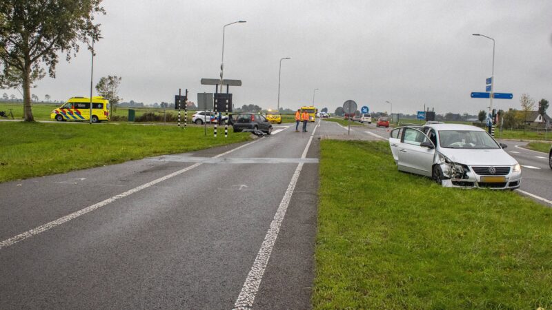 Twee auto’s zwaar beschadigd bij ongeval op N359